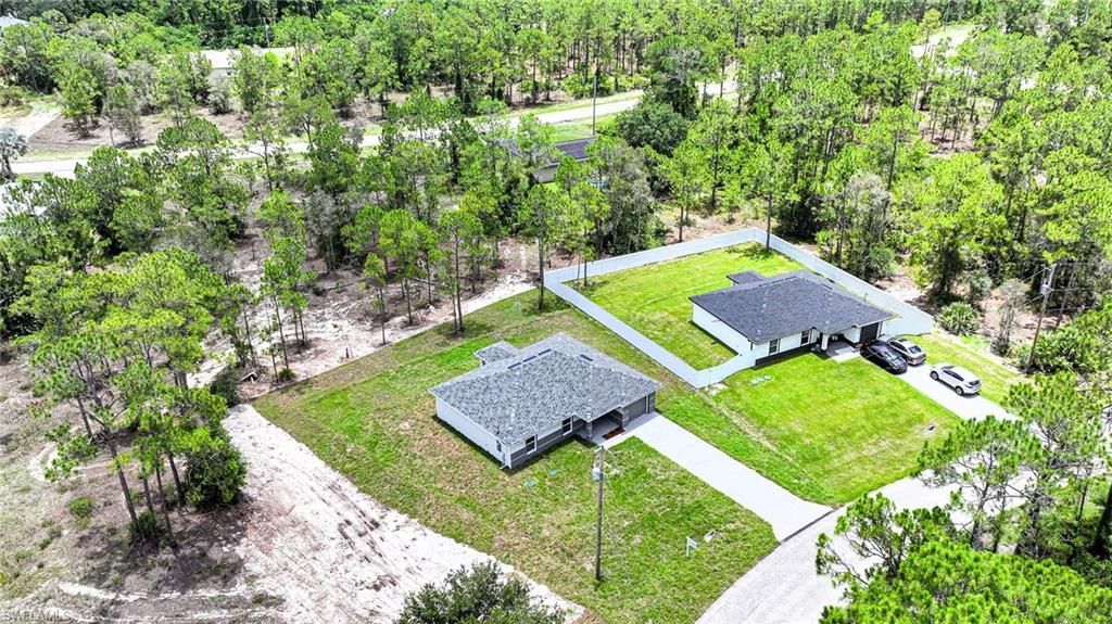 432 Burrstone Dr, Lehigh Acres, FL 33974 Photo