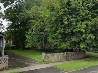 1363 North Avenue, Niagara Falls, NY 14305