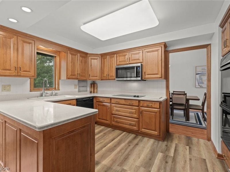 26270 Annesley Road, Beachwood, OH 44122 Photo 13