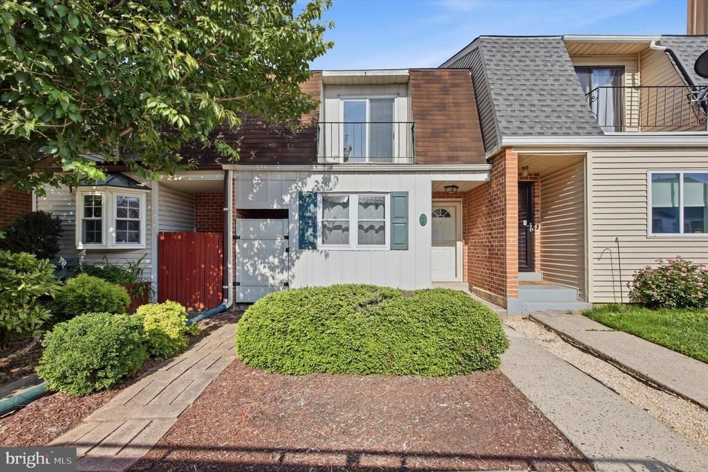 7 RICKMAR LANE, MALVERN, PA 19355