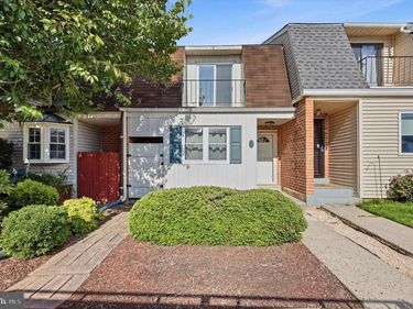7 RICKMAR LANE, MALVERN, PA 19355