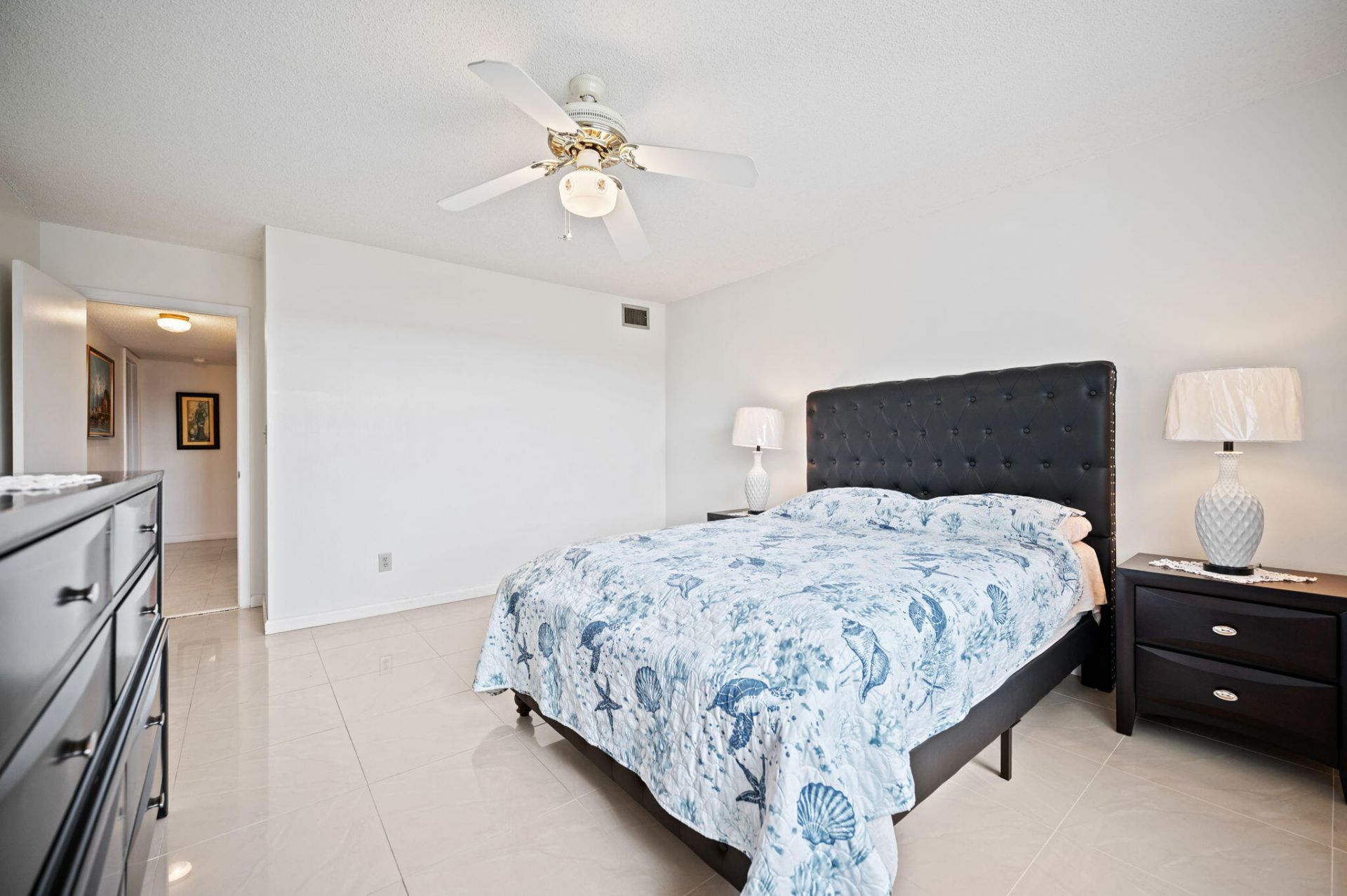4940 E Sabal Palm Boulevard, Unit Ph8, Tamarac, FL 33319 Photo