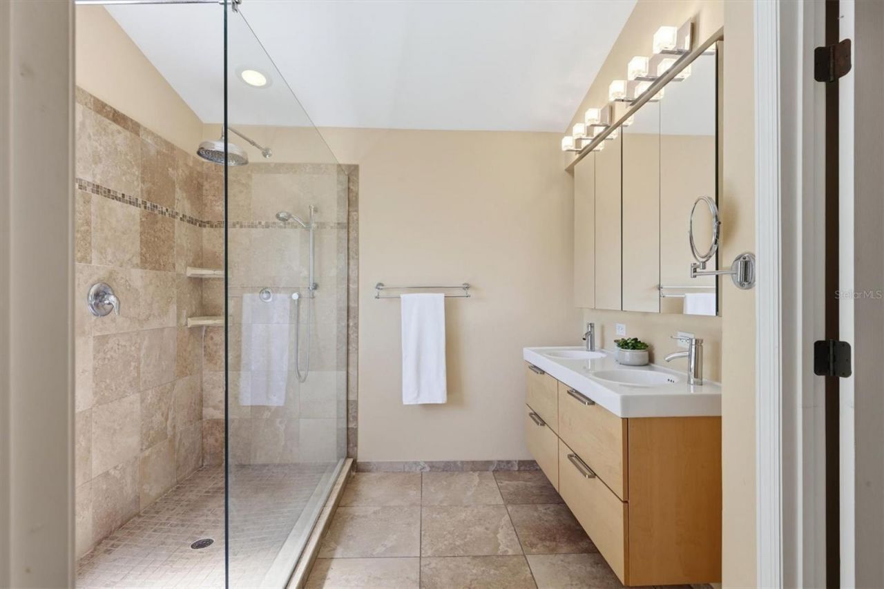 5157 39th Street W, Bradenton, FL 34210 Photo
