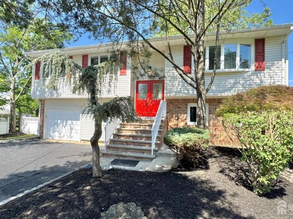 19 Library Place, Edison, NJ 08820