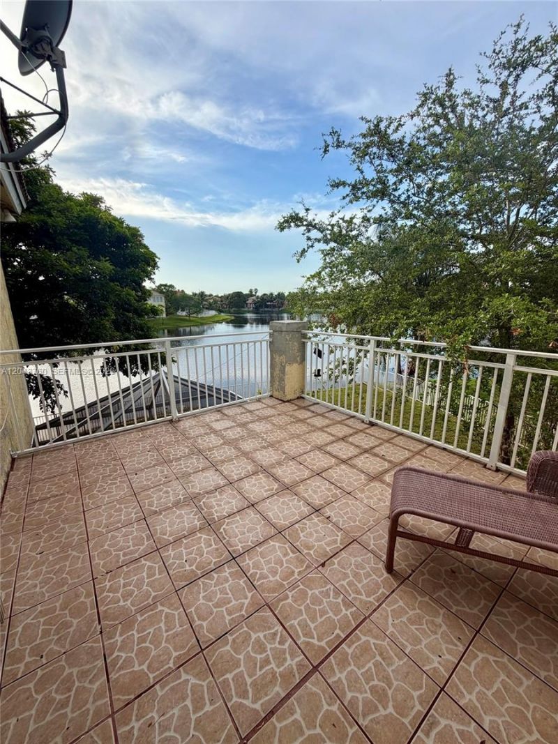 13193 SW 30th St , Miramar, FL 33027 Photo