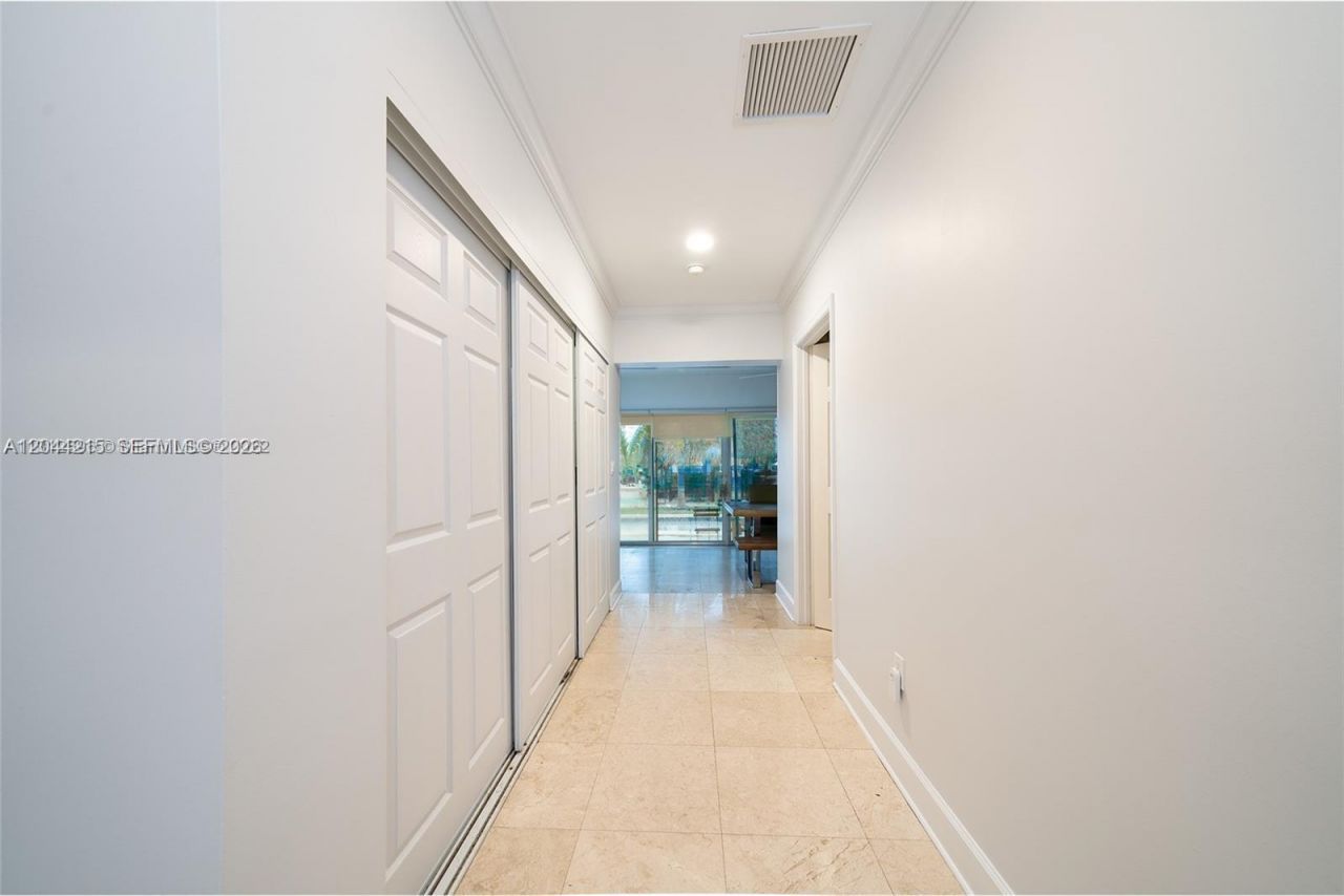 13140 Coronado Dr , North Miami, FL 33181 Photo