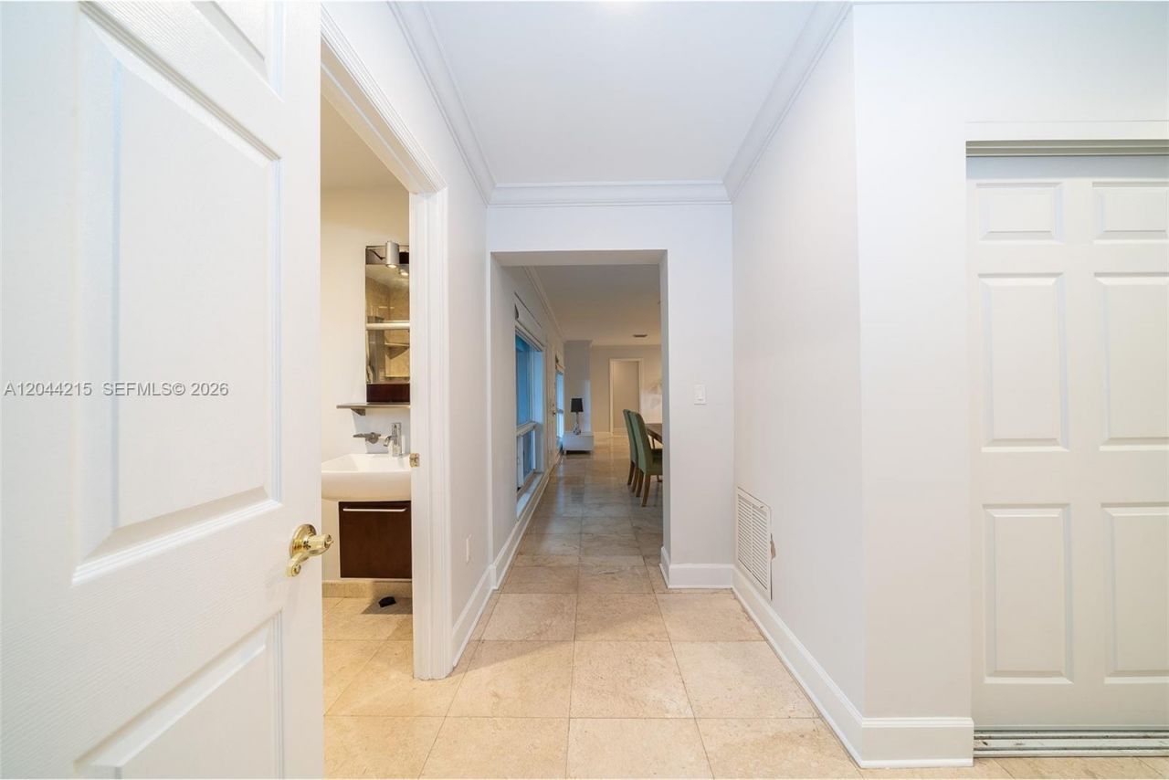 13140 Coronado Dr , North Miami, FL 33181 Photo
