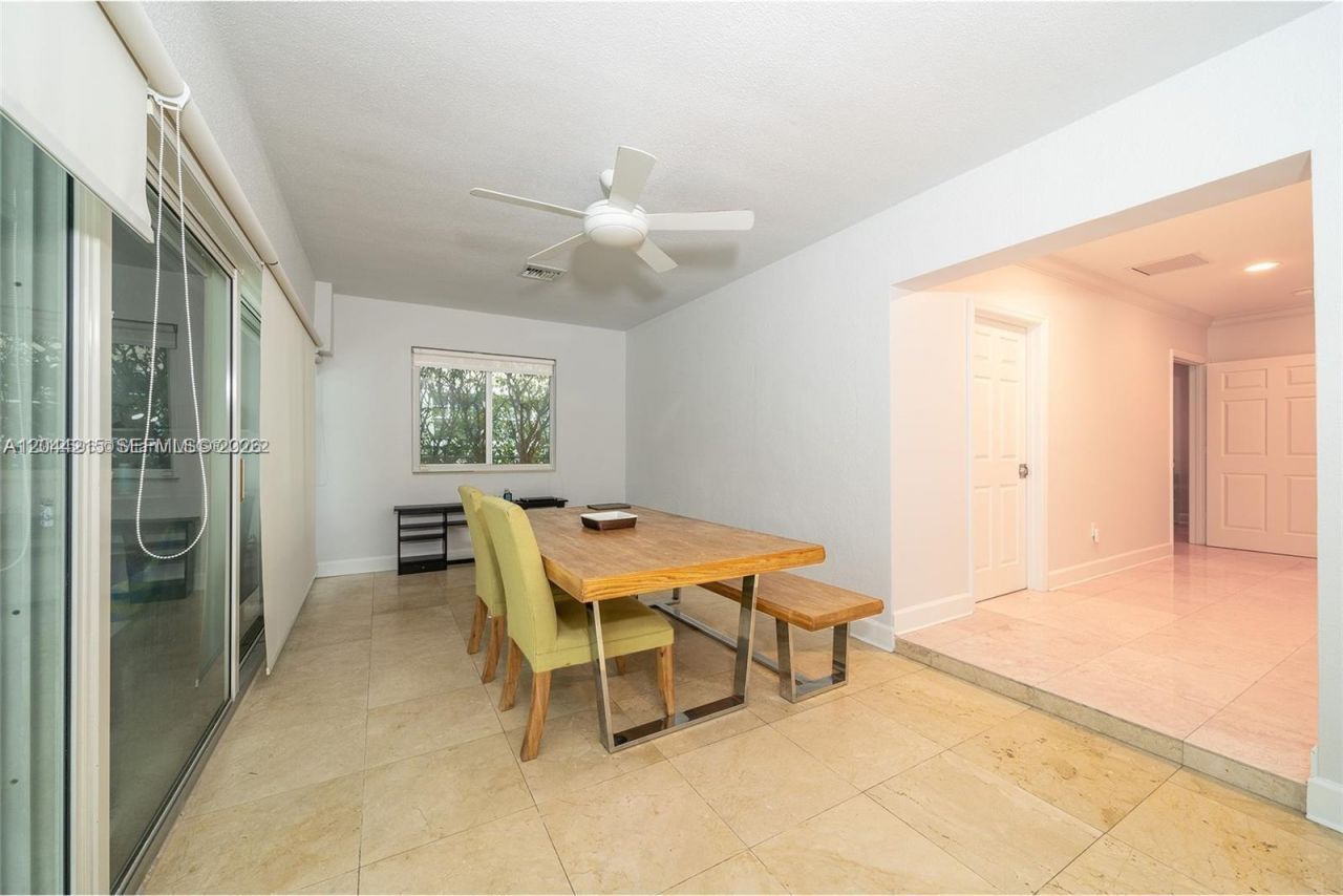 13140 Coronado Dr , North Miami, FL 33181 Photo