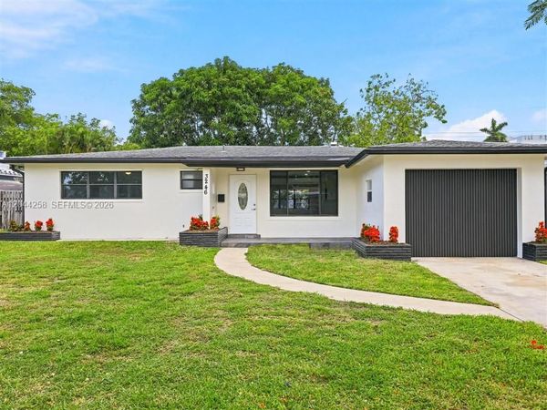 3246 Buchanan St , Hollywood, FL 33021