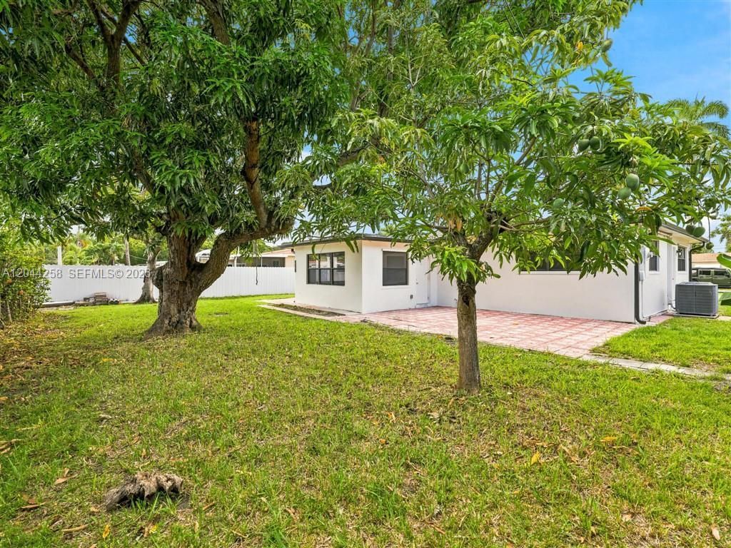 3246 Buchanan St , Hollywood, FL 33021 Photo