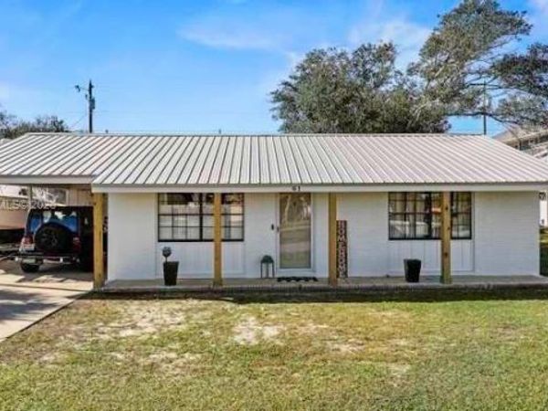 61 Oak Ave , Panama City, FL 32456