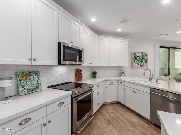 2511 W QUEEN CREEK Road, Unit 174, Chandler, AZ 85248