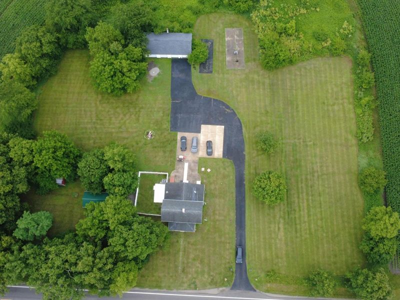 383 US Highway 42 NE, London, OH 43140 Photo 2