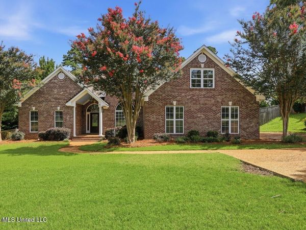 117 Poplar Ridge Drive, Brandon, MS 39047