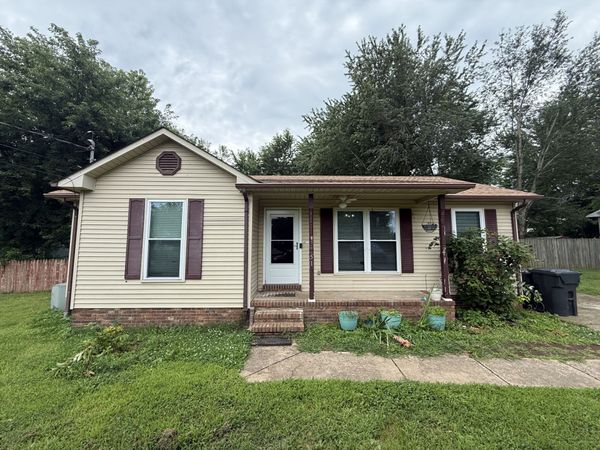 510 Indian Ave , Oak Grove, KY 42262