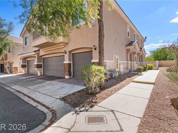 2089 Overton Beach Street, Unit 102, Las Vegas, NV 89156