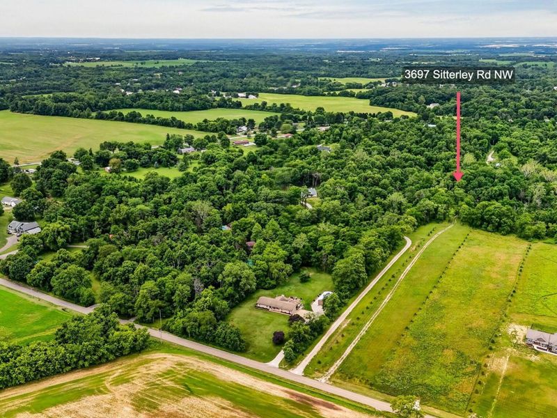3697 Sitterley Road NW, Canal Winchester, OH 43110 Photo 12