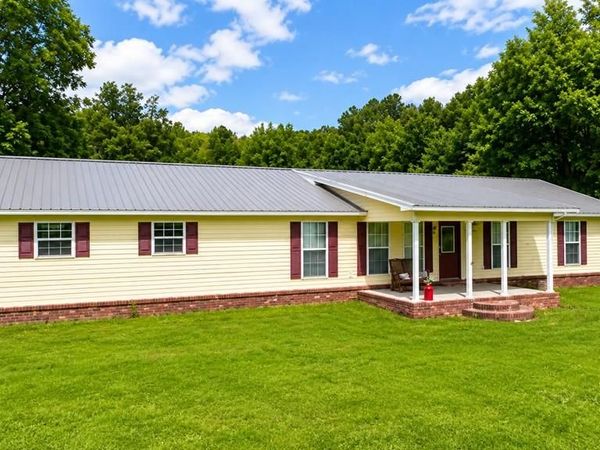 439 County Road 300, Calhoun City, MS 38916
