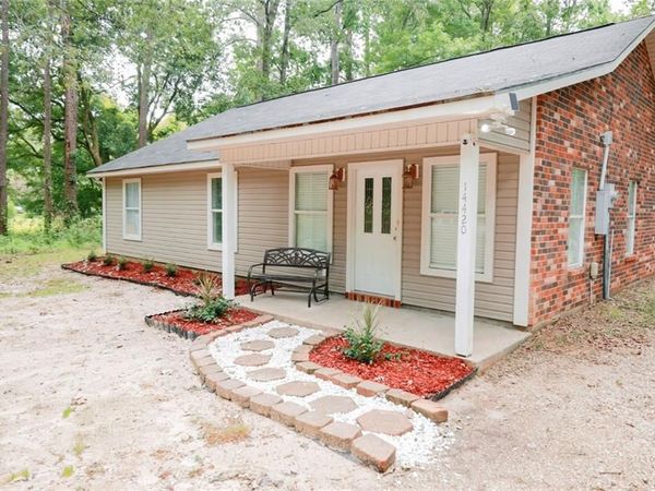 14420 PINE Drive, Walker, LA 70785