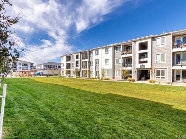 6153 N Ceylon Street , Unit 202, Aurora, CO 80019