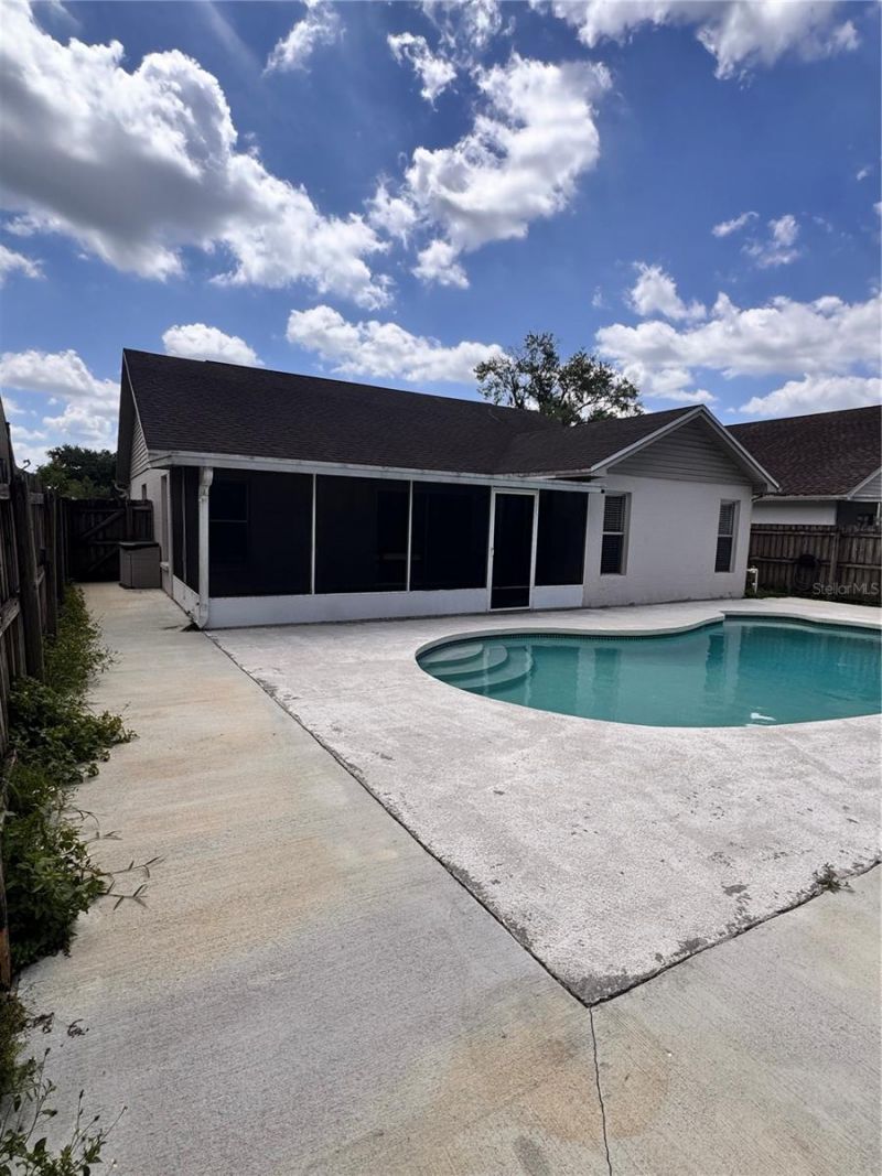 2070 Sarah Louise Drive , Brandon, FL 33510 Photo