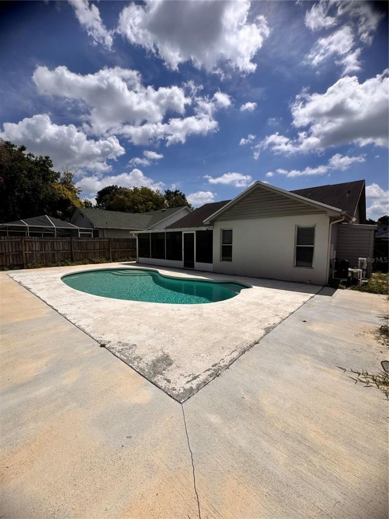 2070 Sarah Louise Drive , Brandon, FL 33510 Photo