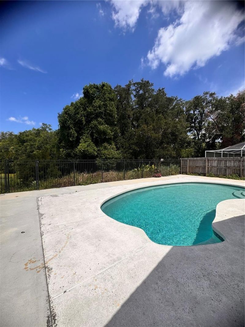 2070 Sarah Louise Drive , Brandon, FL 33510 Photo