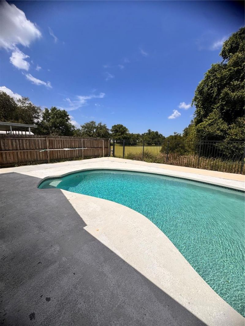 2070 Sarah Louise Drive , Brandon, FL 33510 Photo