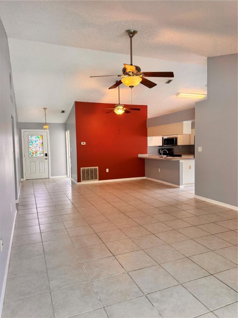 2070 Sarah Louise Drive , Brandon, FL 33510 Photo