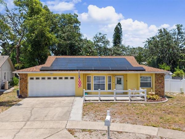 6325 SE SARAH LANE , NEW PORT RICHEY, FL 34653