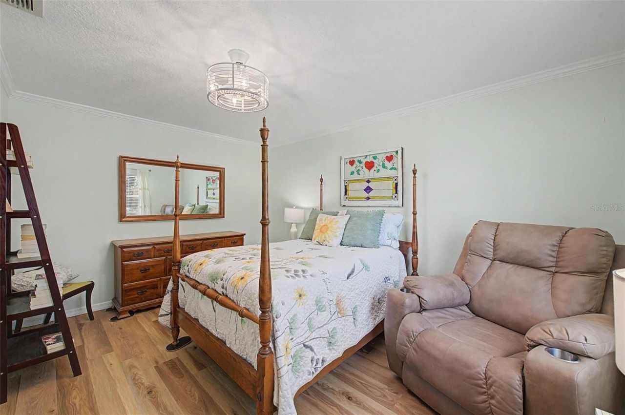 6325 SE Sarah Lane, New Port Richey, FL 34653 Photo