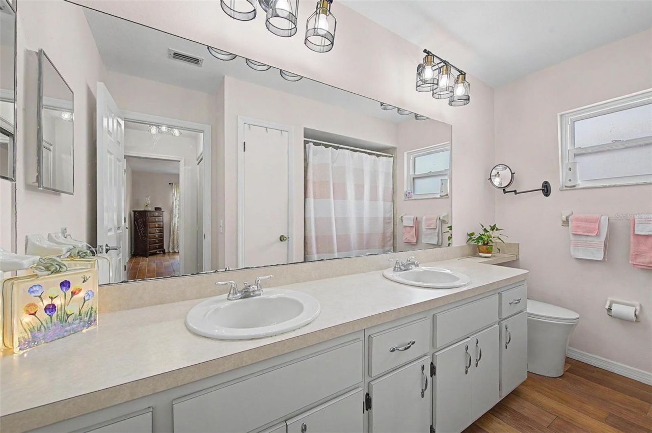 6325 SE Sarah Lane, New Port Richey, FL 34653 Photo