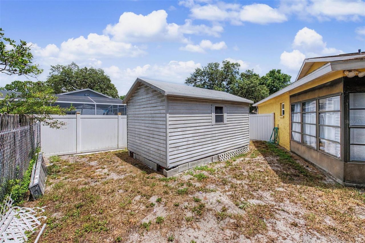 6325 SE Sarah Lane, New Port Richey, FL 34653 Photo