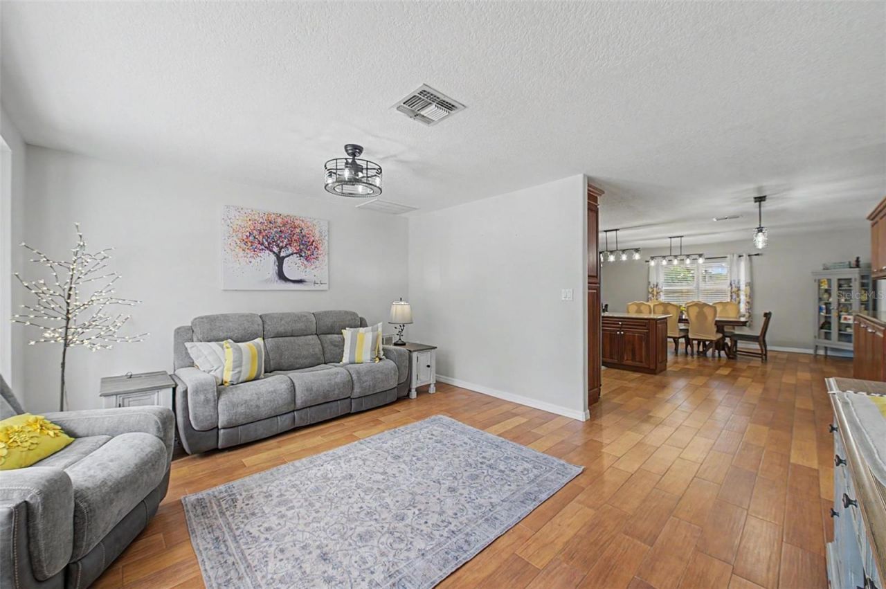 6325 SE Sarah Lane, New Port Richey, FL 34653 Photo