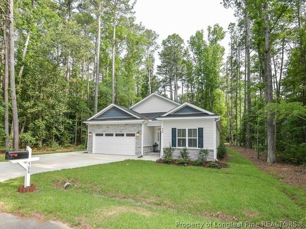468 Moss Pink Drive, Vass, NC 28394