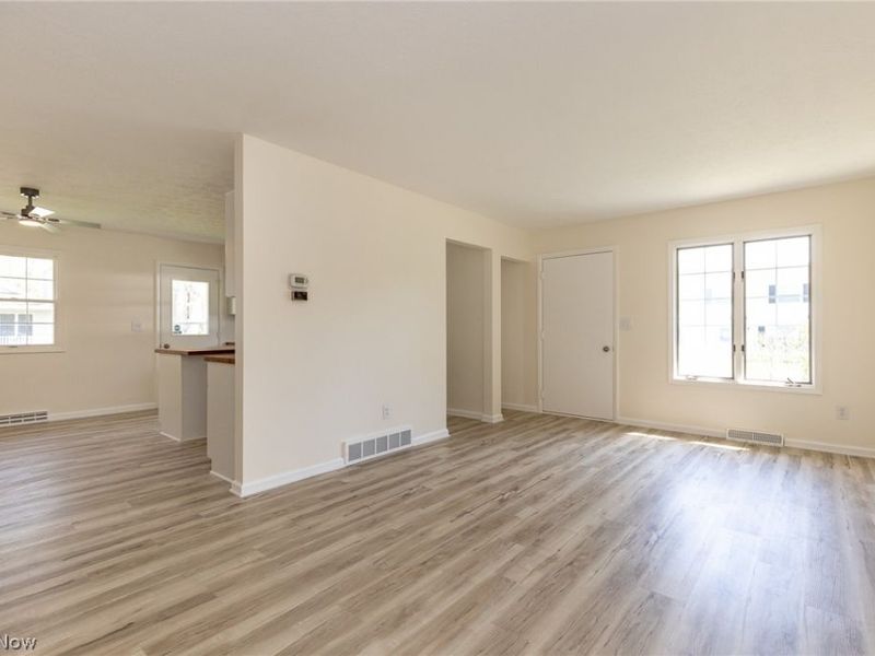 5258 Main Avenue, North Ridgeville, OH 44039 Photo 16
