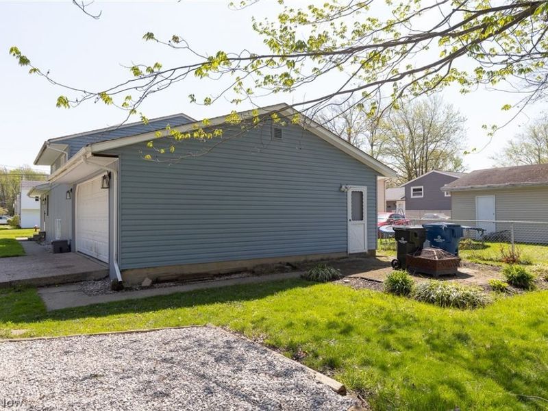 5258 Main Avenue, North Ridgeville, OH 44039 Photo 5