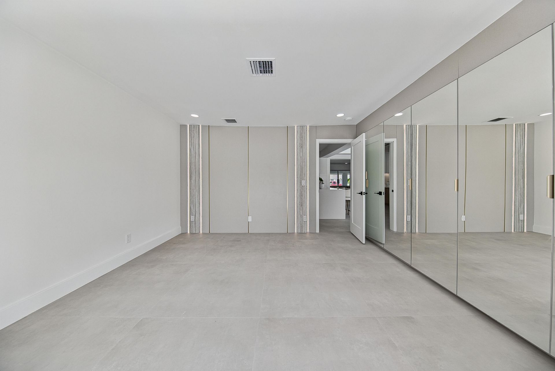 411 SE 2nd Avenue, Pompano Beach, FL 33060 Photo