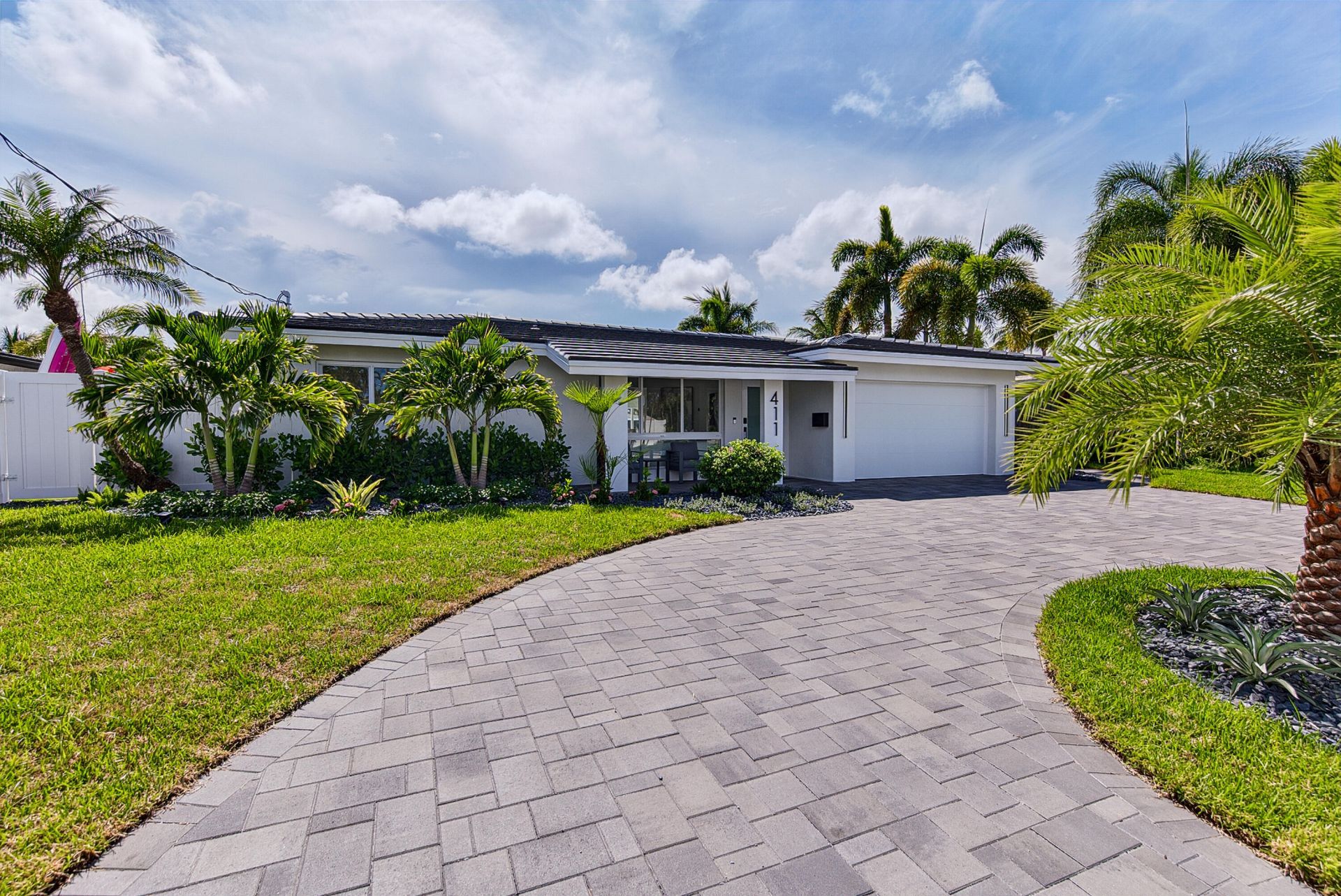 411 SE 2nd Avenue, Pompano Beach, FL 33060 Photo