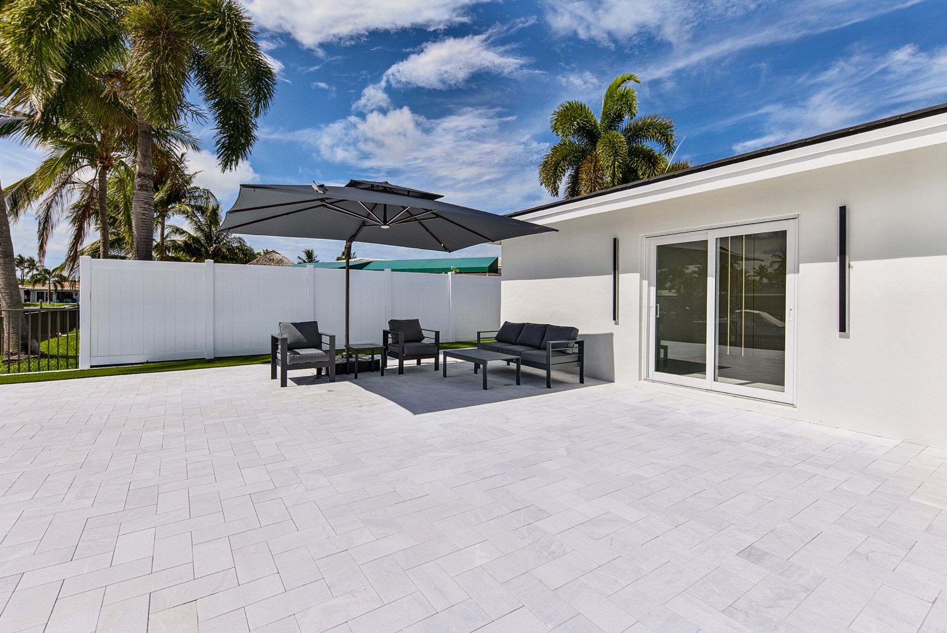411 SE 2nd Avenue, Pompano Beach, FL 33060 Photo