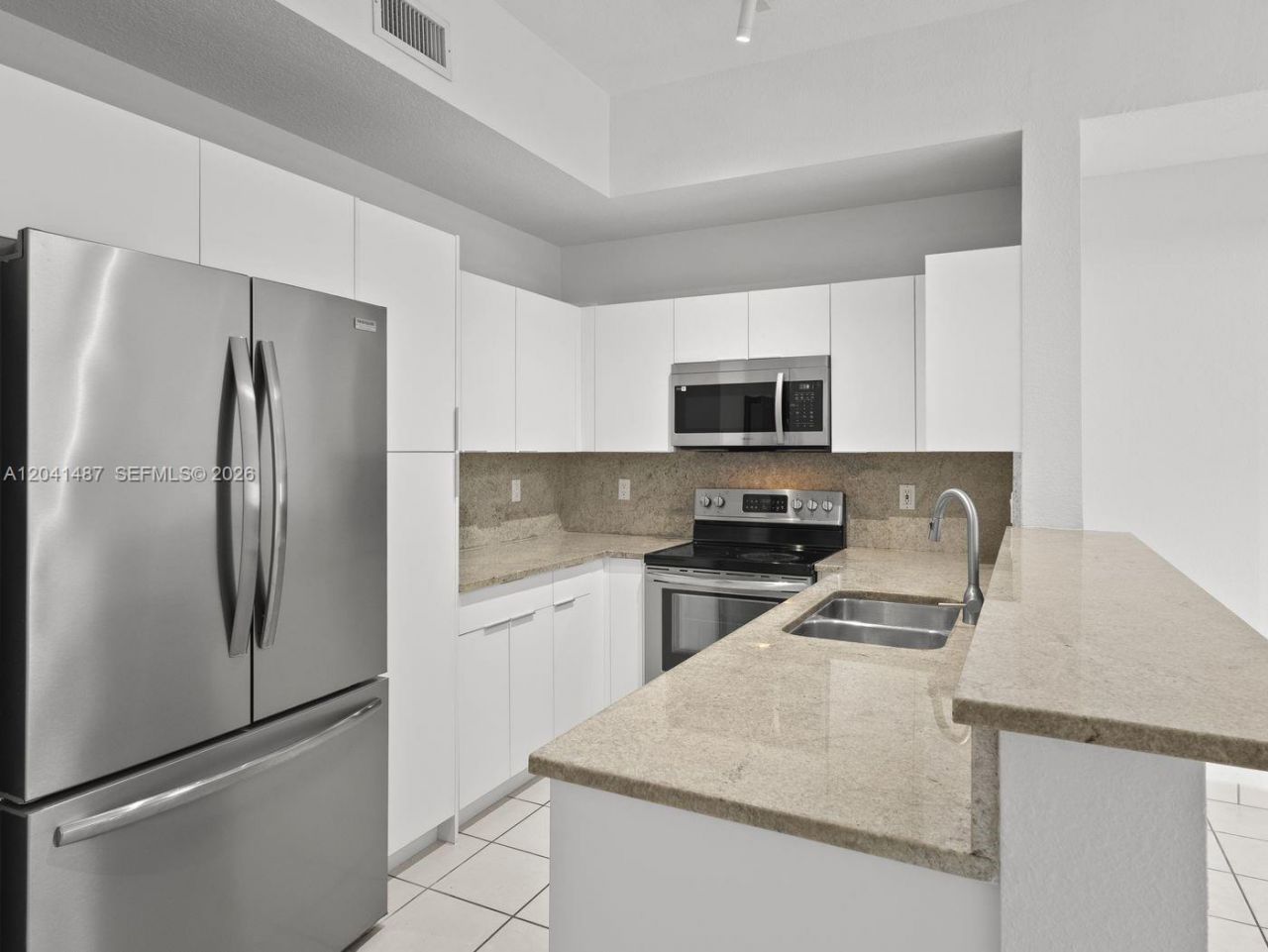 10966 NW 43rd Ter , Unit 10966, Doral, FL 33178 Photo