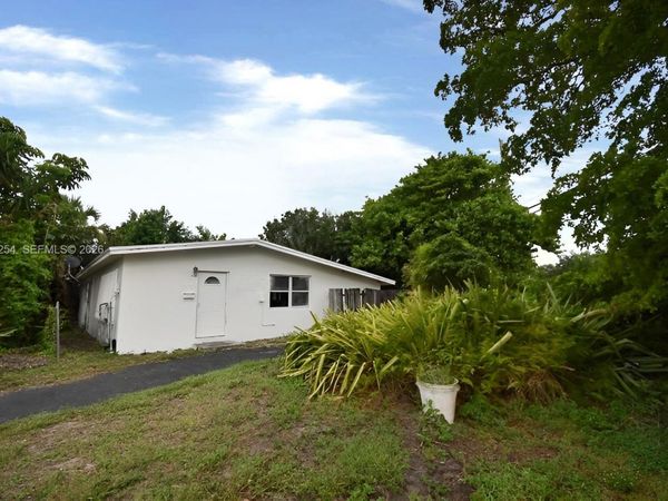 2800 Davie Blvd , Fort Lauderdale, FL 33312
