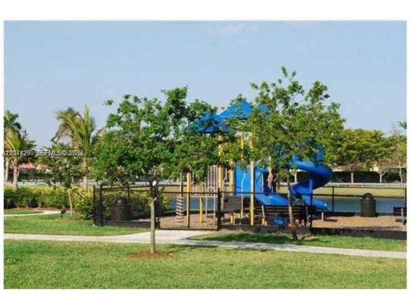 9209 SW 227th St , Unit 4, Cutler Bay, FL 33190 Photo