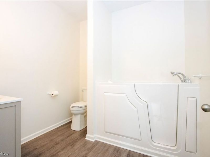 14350 Township Road 473, Lakeville, OH 44638 Photo 44