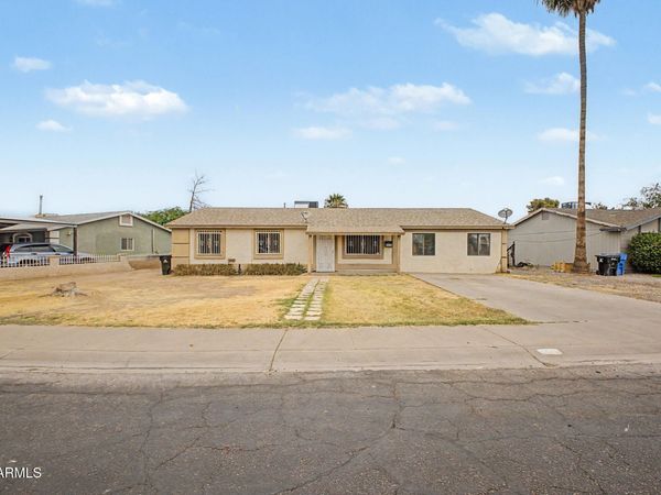 6616 W CAMBRIDGE Avenue, Phoenix, AZ 85035