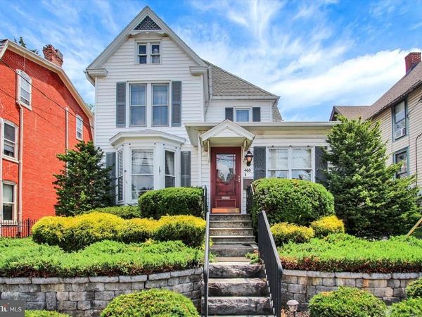 460 BALTIMORE STREET, GETTYSBURG, PA 17325