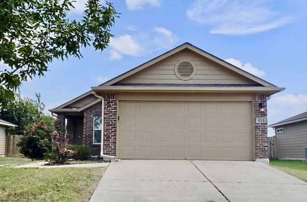433 Moulins Ln, Georgetown, TX 78626 Main Photo