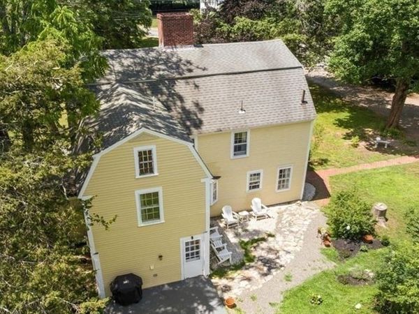 2 Elm St, Boxford, MA 01921