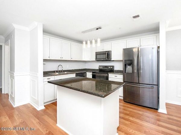 3591 S KERNAN Boulevard, Unit 813, Jacksonville, FL 32224