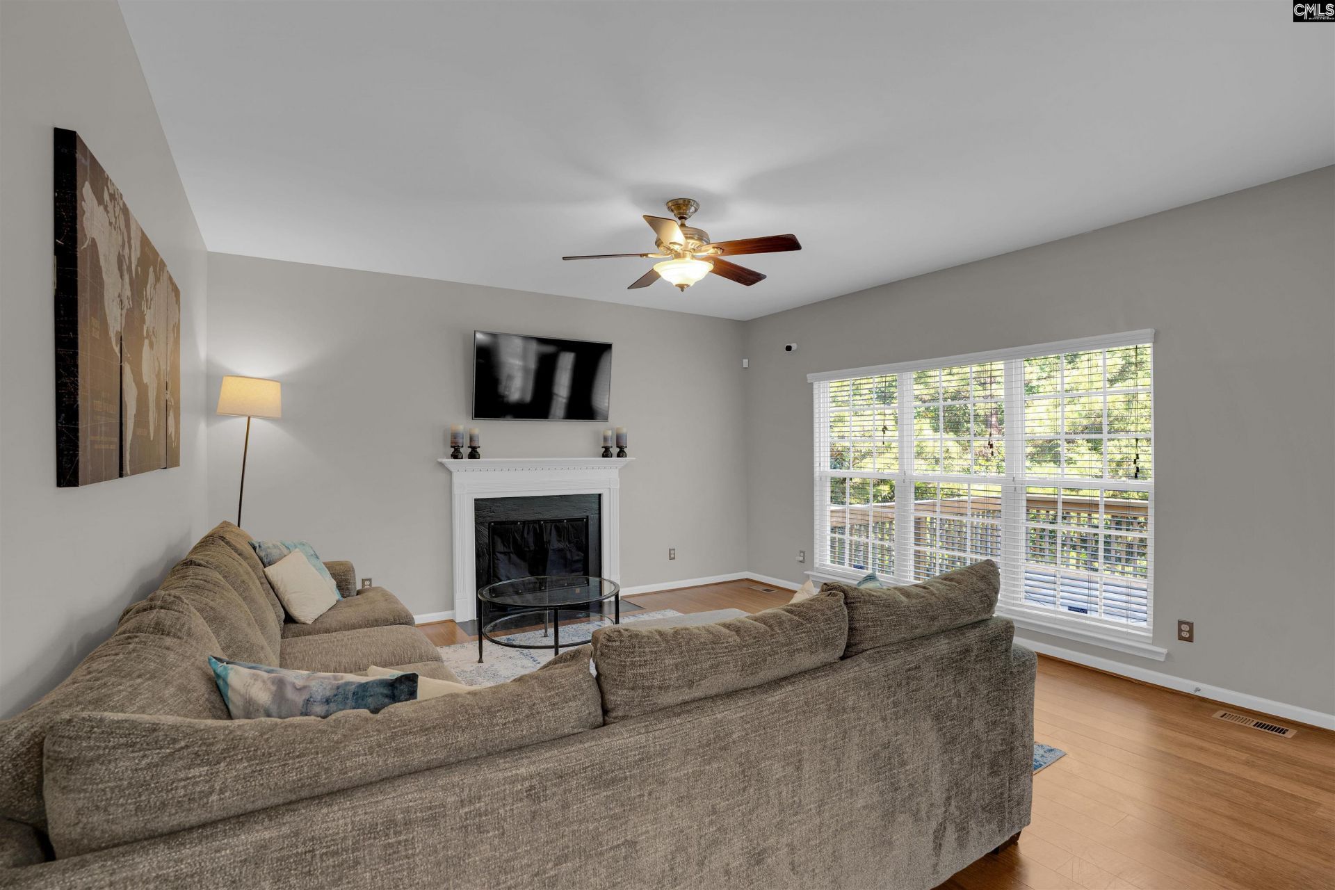 241 Kenmore Park Drive  Photo 11
